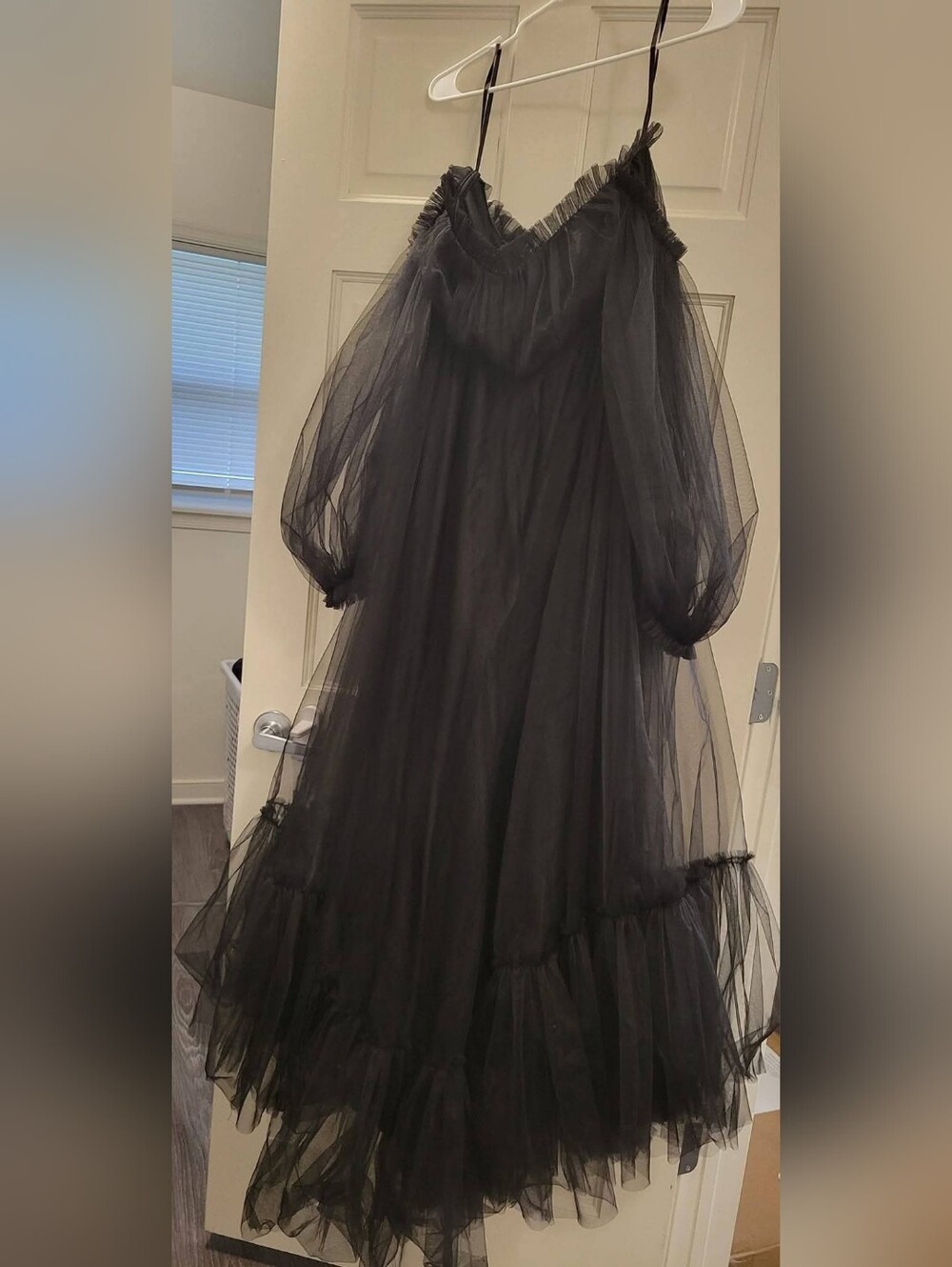 Foxblood Aurora Gown XL - Picture 2 of 6